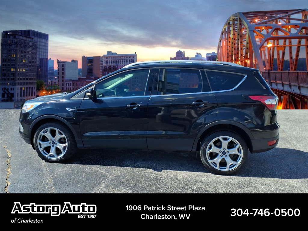 Used 2018 Ford Escape Titanium w/ Ford Safe & Smart Package AWD/4WD image 6