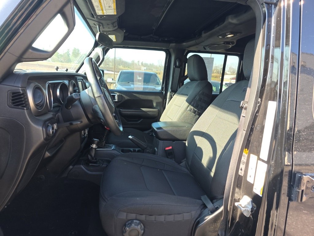 Used 2018 Jeep Wrangler Unlimited Sport S image 9