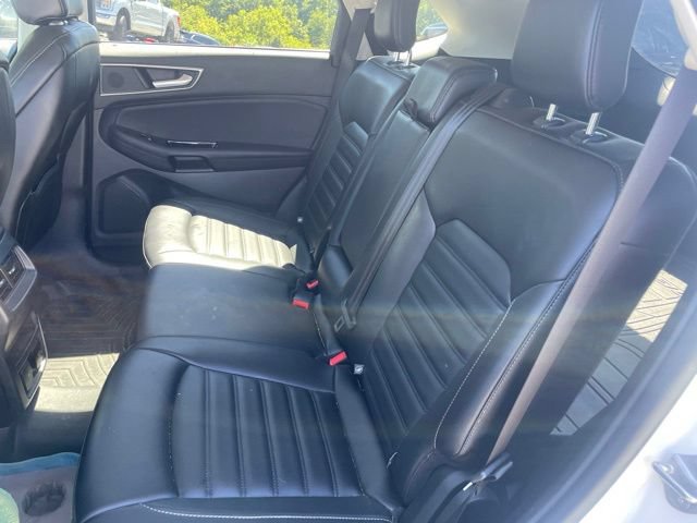 Used 2020 Ford Edge SEL w/ Convenience Package AWD/4WD image 8