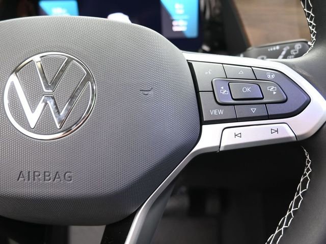 New 2026 Volkswagen Atlas SE image 2