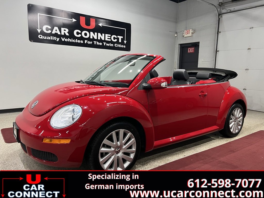 Used 2009 Volkswagen Beetle S image 1