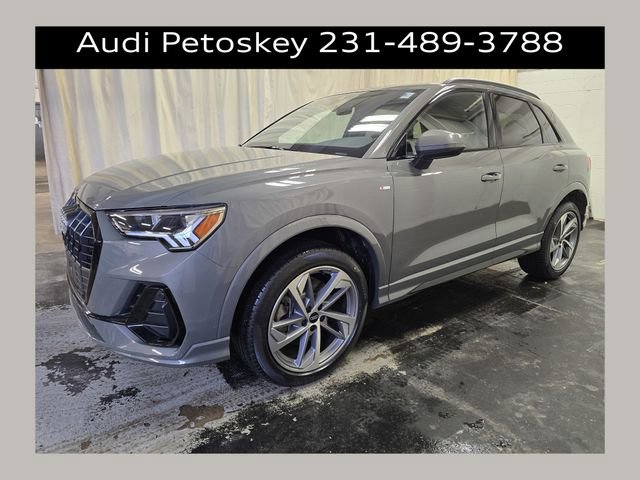 New 2025 Audi Q3 2.0T Premium w/ Convenience Plus Package