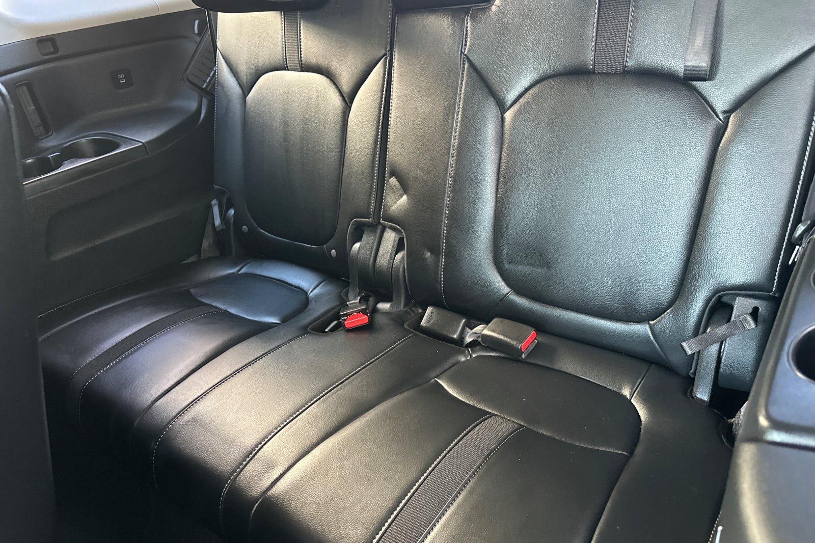 Used 2025 Honda Pilot EX-L image 16