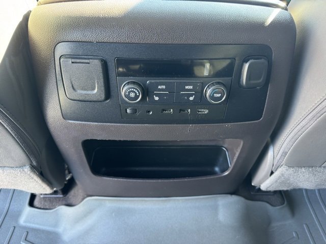 Used 2019 GMC Yukon XL Denali w/ Open Road Package image 30