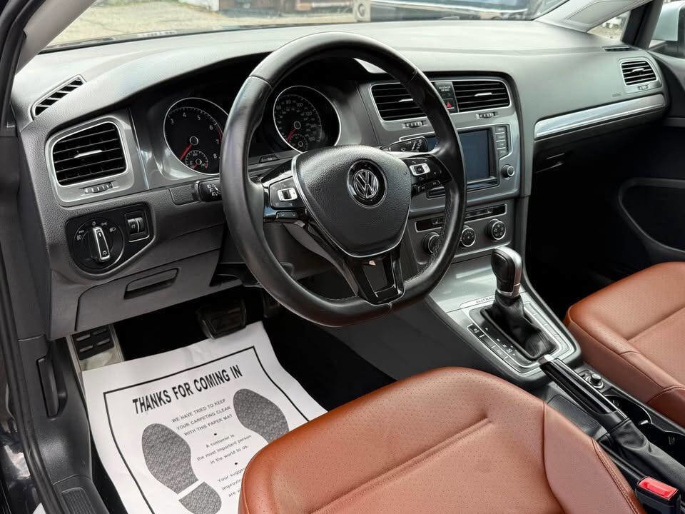 Used 2017 Volkswagen Golf Alltrack S AWD/4WD image 7