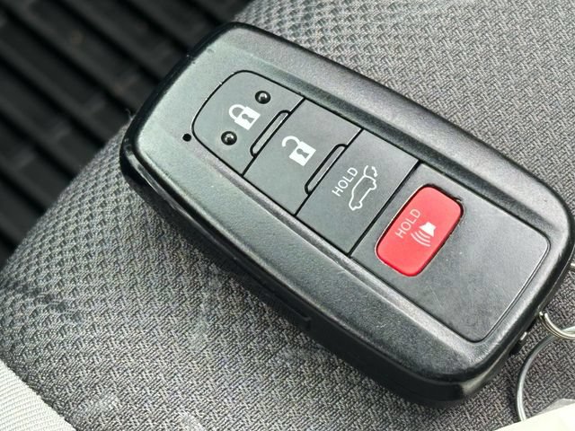 Certified 2025 Toyota RAV4 XLE w/ Convenience Package AWD/4WD image 25
