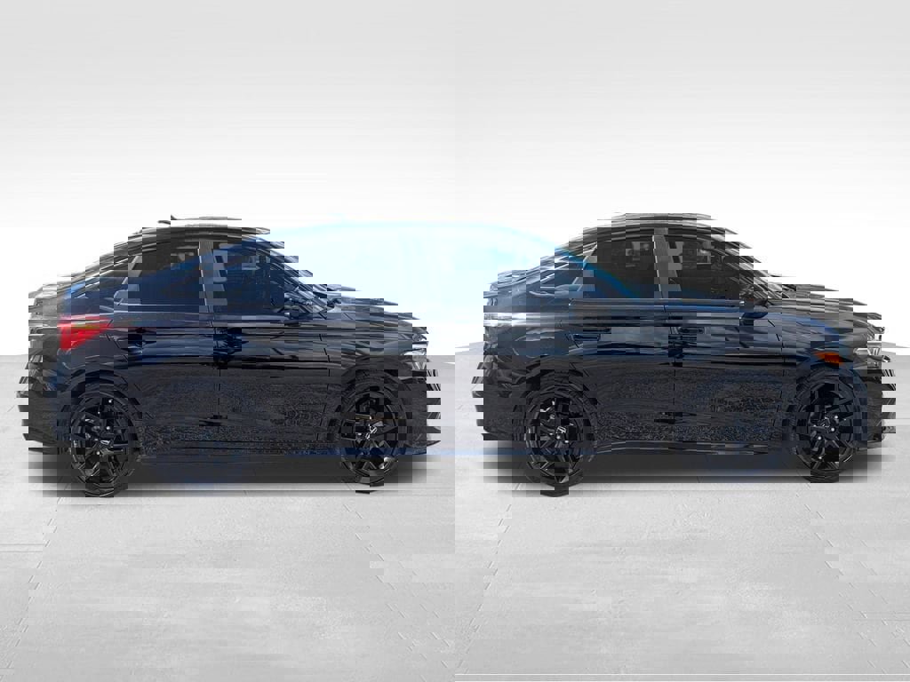 Used 2023 Honda Civic Sport image 2