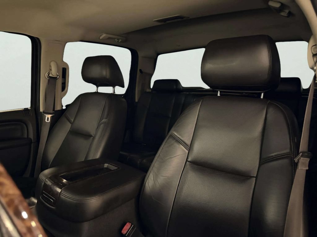 Used 2013 GMC Sierra 2500 Denali AWD/4WD image 15
