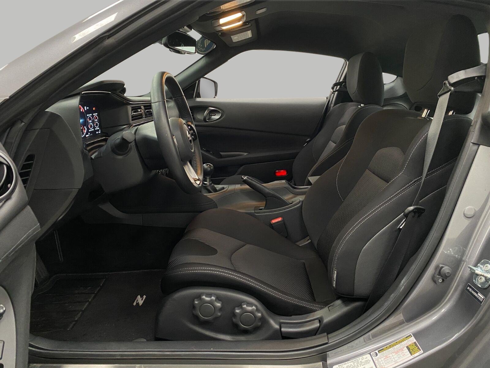 Used 2024 Nissan Z Sport w/ Floor Mat Package RWD image 25