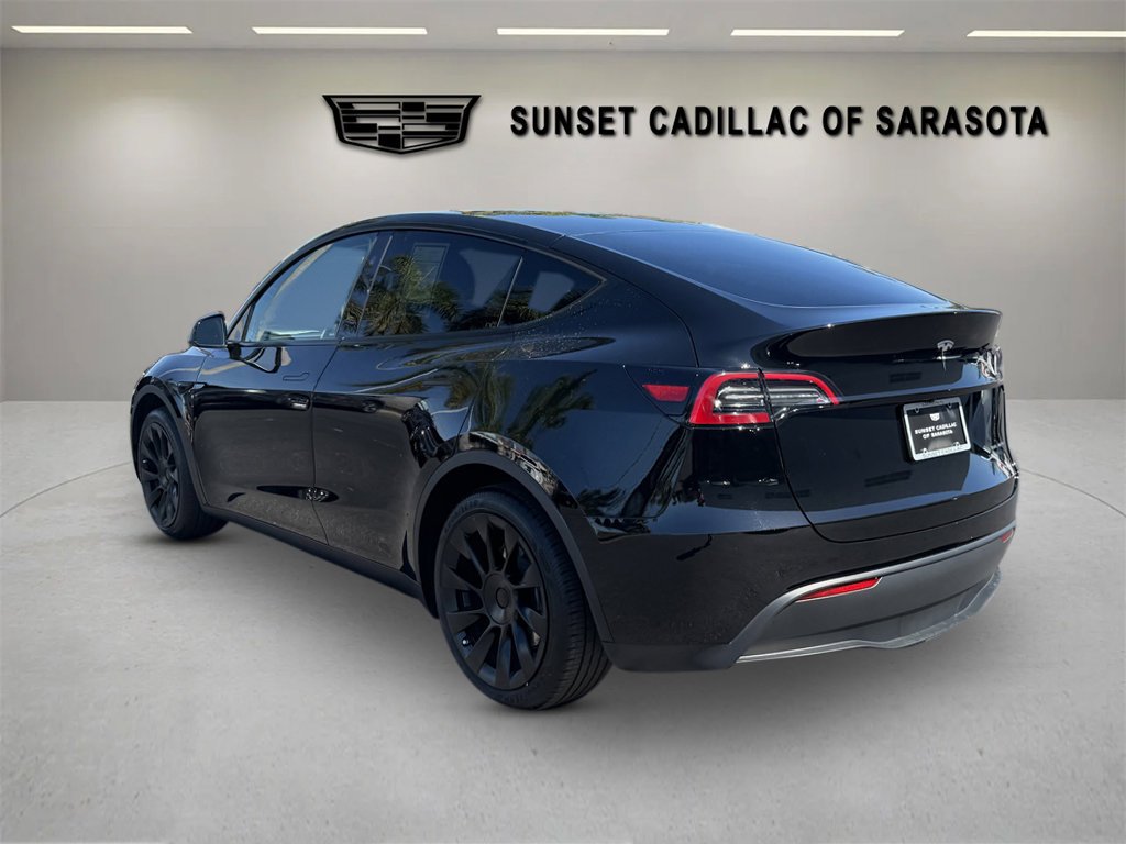 Used 2023 Tesla Model Y Long Range image 5