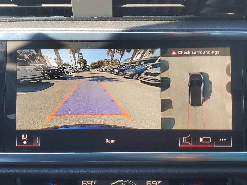 Used 2023 Audi Q3 2.0T Premium Plus w/ Premium Plus Package image 32