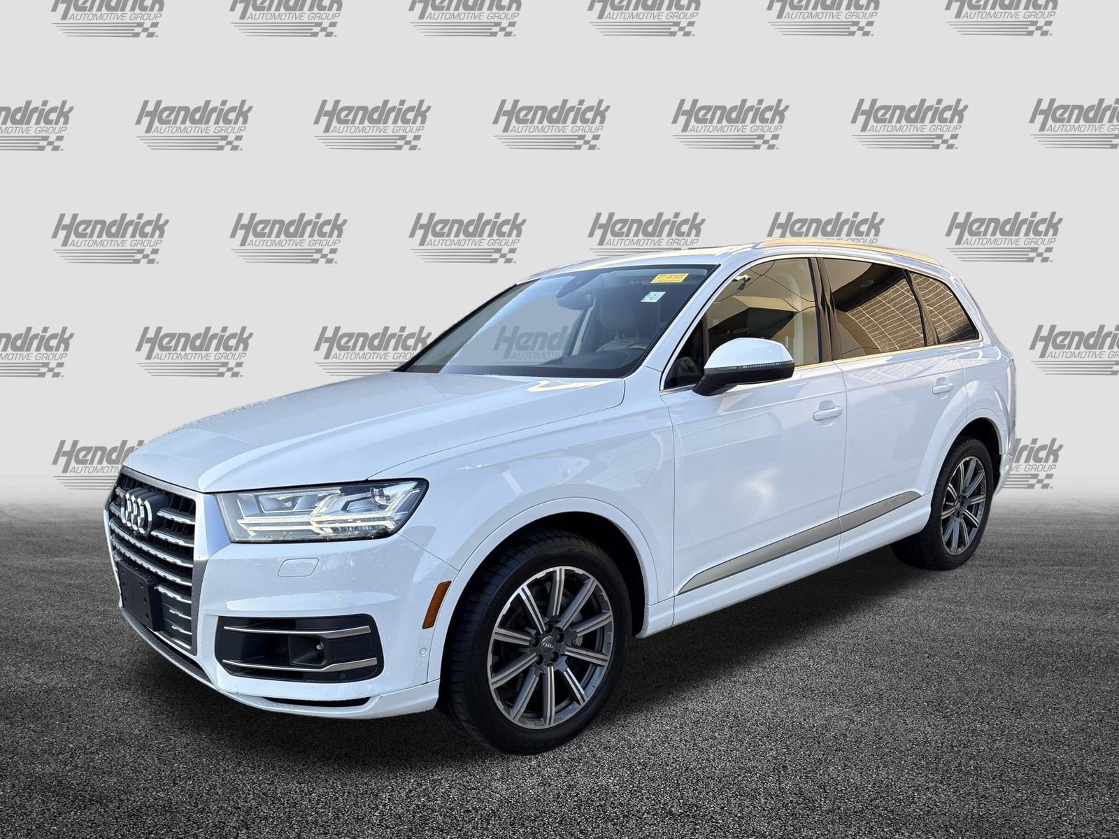 Used 2019 Audi Q7 3.0T Prestige image 5