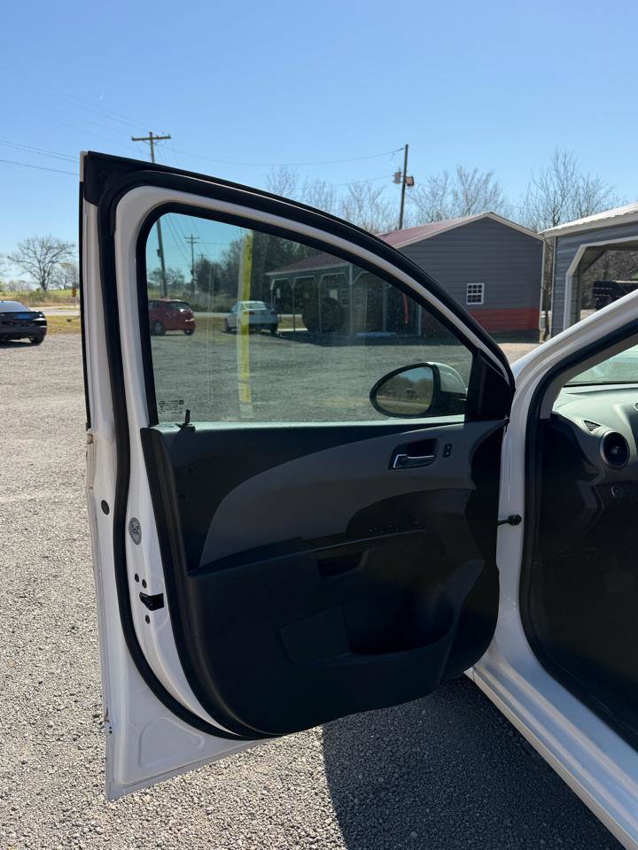 Used 2016 Chevrolet Sonic LTZ w/ Driver Confidence Package image 7