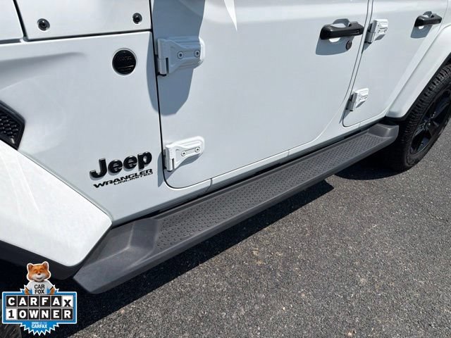 Used 2020 Jeep Wrangler Unlimited Sahara AWD/4WD image 13