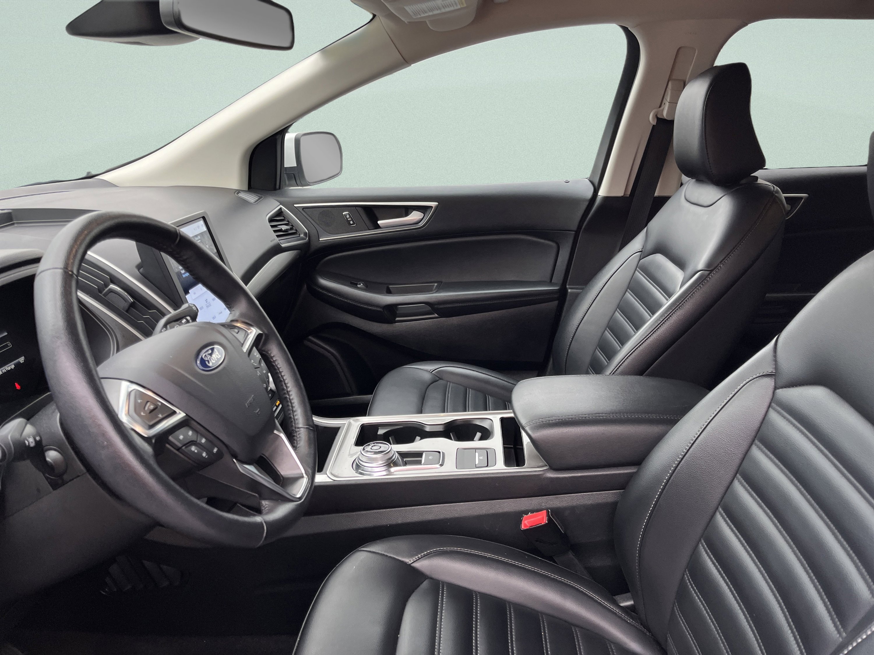 Used 2024 Ford Edge SEL image 14