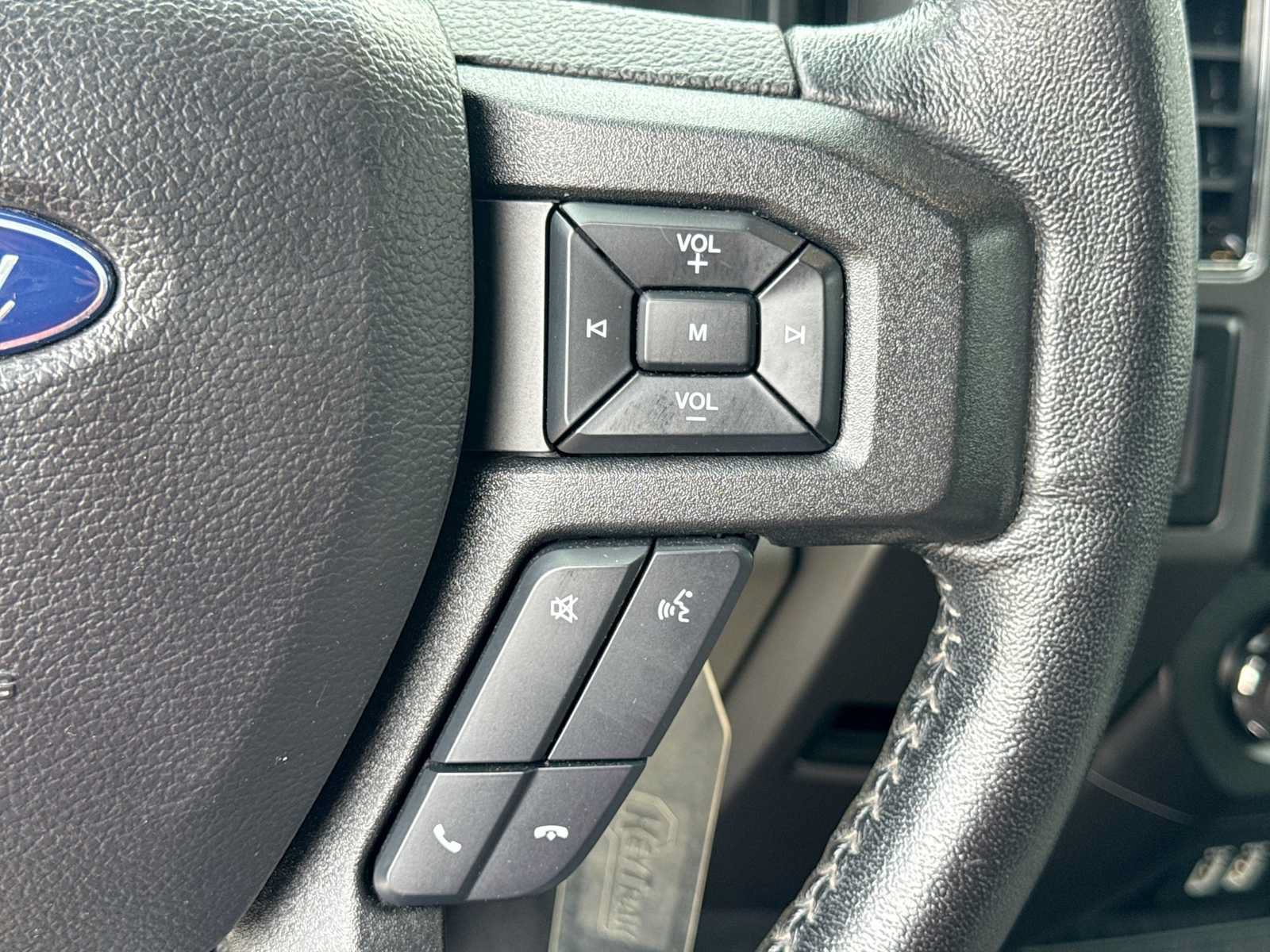 Used 2019 Ford F150 XLT w/ Equipment Group 302A Luxury AWD/4WD image 23