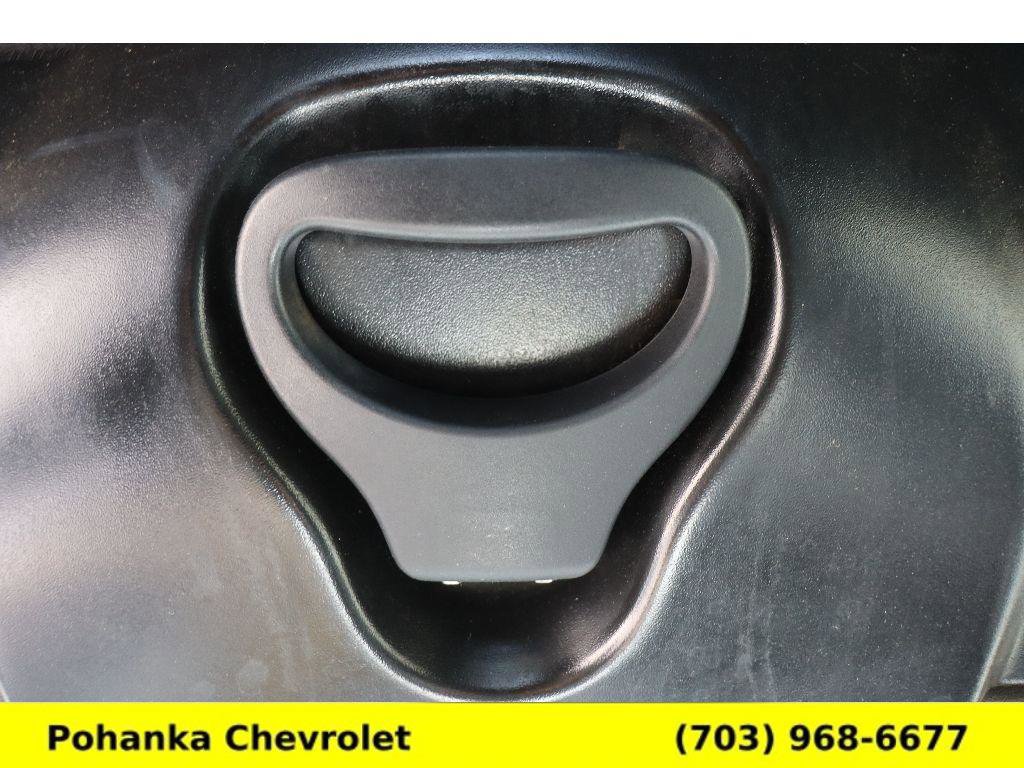 Used 2006 Chrysler Crossfire Limited image 18