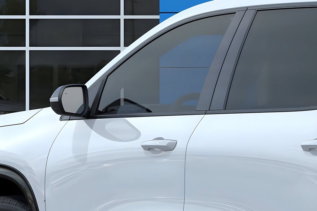 New 2026 Chevrolet Traverse RS w/ LPO, Floor Liner Package AWD/4WD image 14