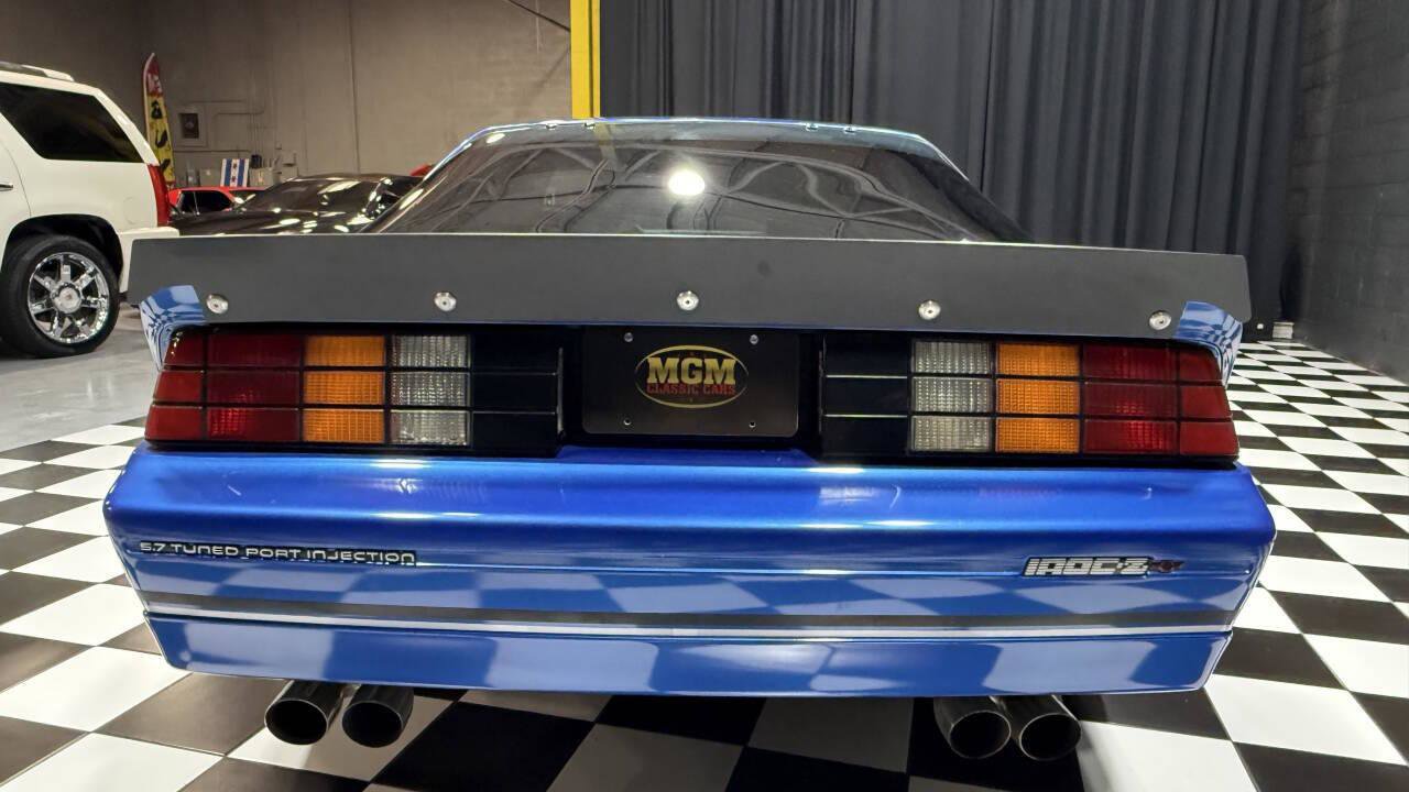 Used 1989 Chevrolet Camaro IROC-Z image 15