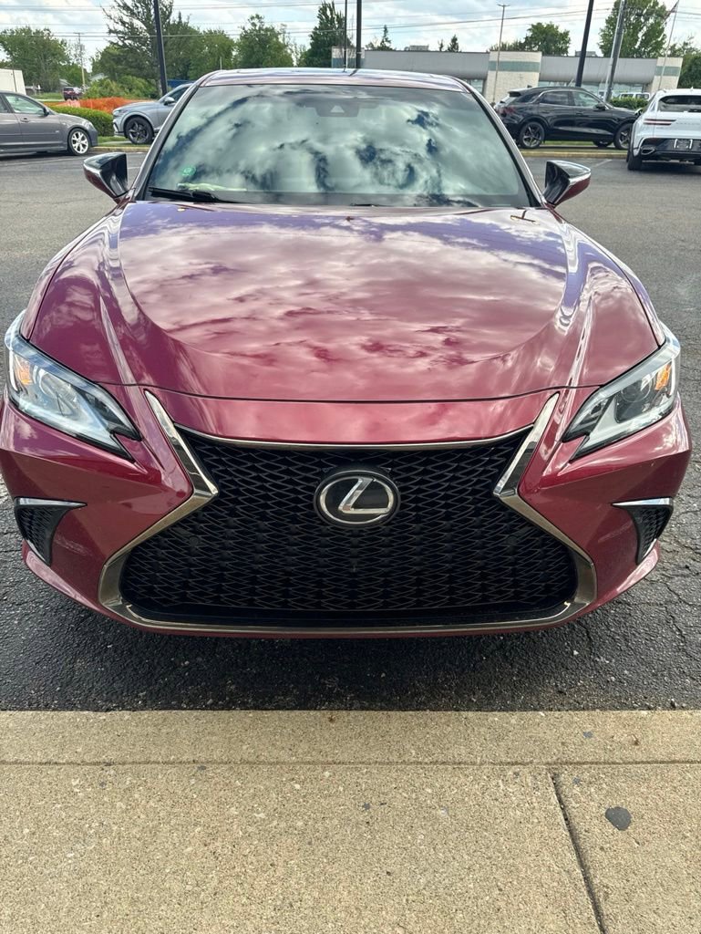 Used 2021 Lexus ES 350 F Sport w/ Accessory Package 2 FWD image 1