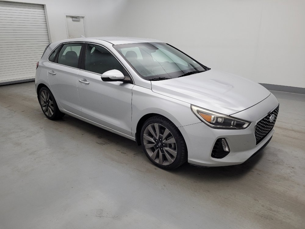 Used 2018 Hyundai Elantra GT Sport FWD image 11