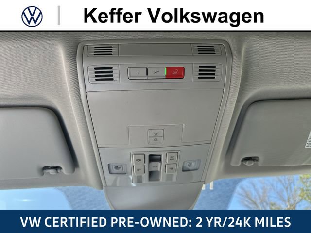 Certified 2022 Volkswagen Taos SEL w/ Panoramic Sunroof Package FWD image 27