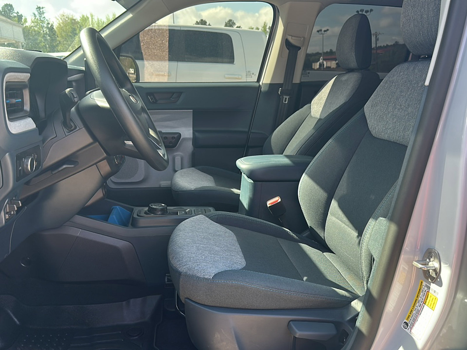 Used 2025 Ford Maverick XLT w/ 4K Tow Package image 17