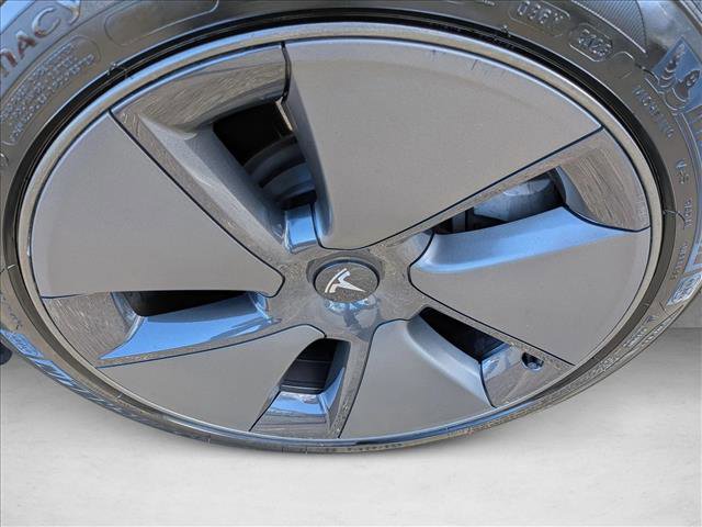 Used 2021 Tesla Model 3 Long Range image 23