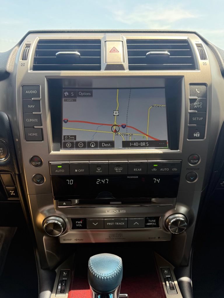 Used 2018 Lexus GX 460 Luxury AWD/4WD image 13