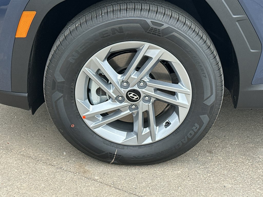 New 2026 Hyundai Tucson SE FWD image 3