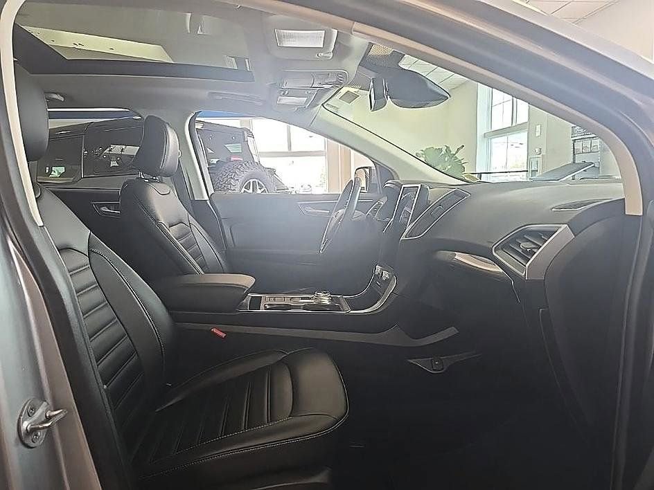 Used 2023 Ford Edge SEL w/ Convenience Package AWD/4WD image 40