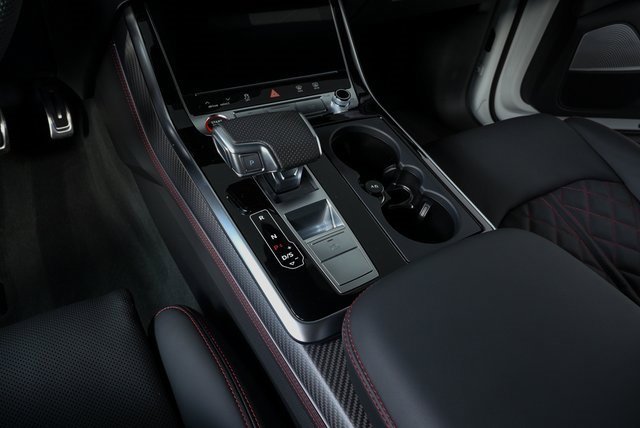 New 2026 Audi SQ8 Prestige image 15