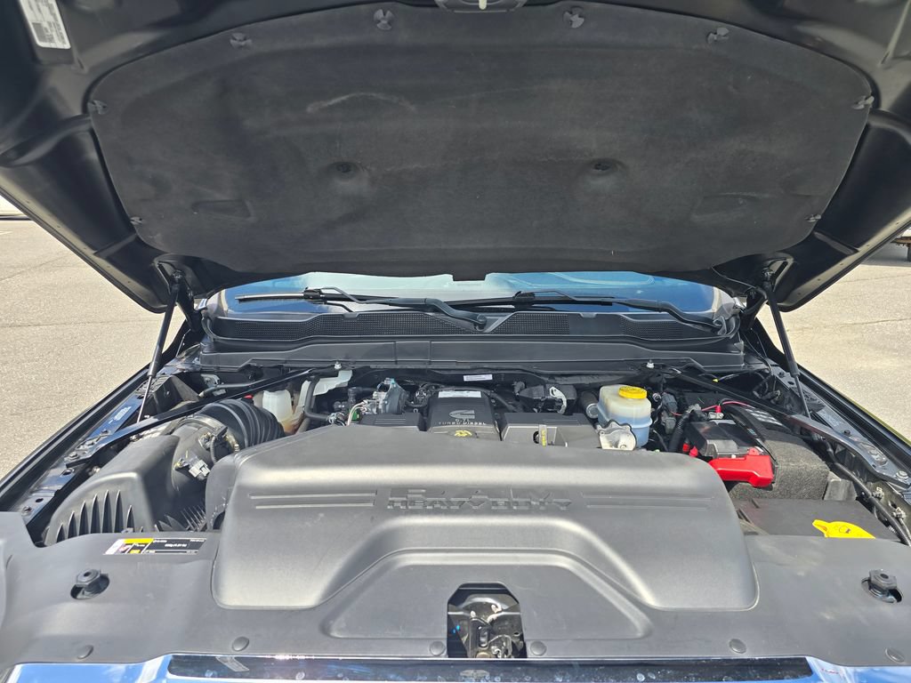 Used 2022 RAM 2500 Limited AWD/4WD image 23