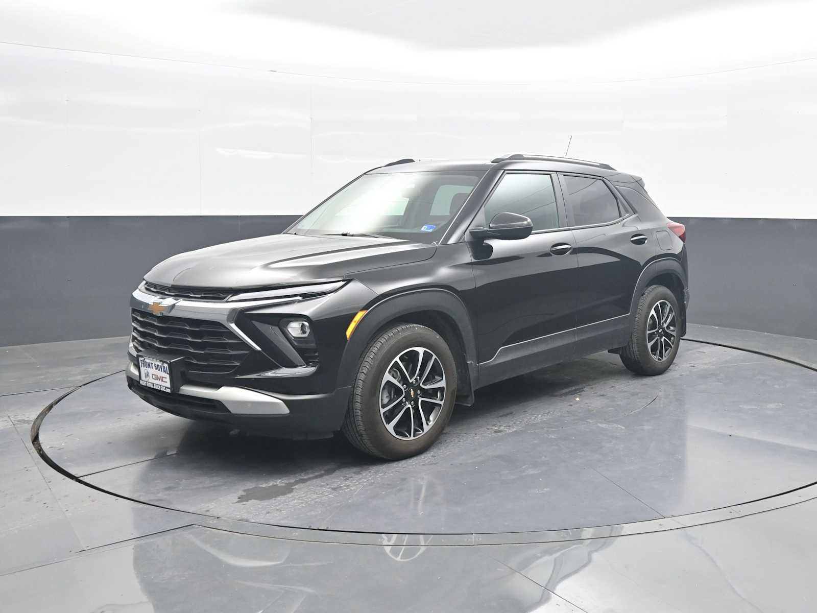 Used 2026 Chevrolet TrailBlazer LT w/ LT Cold Weather Package FWD image 4