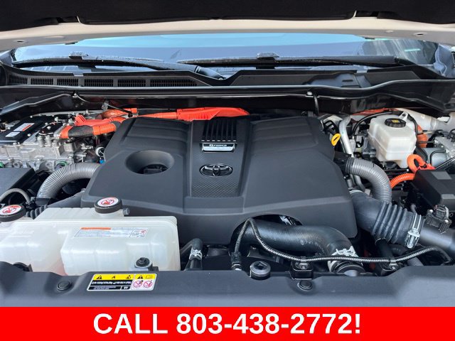 Used 2024 Toyota Sequoia Limited AWD/4WD image 38