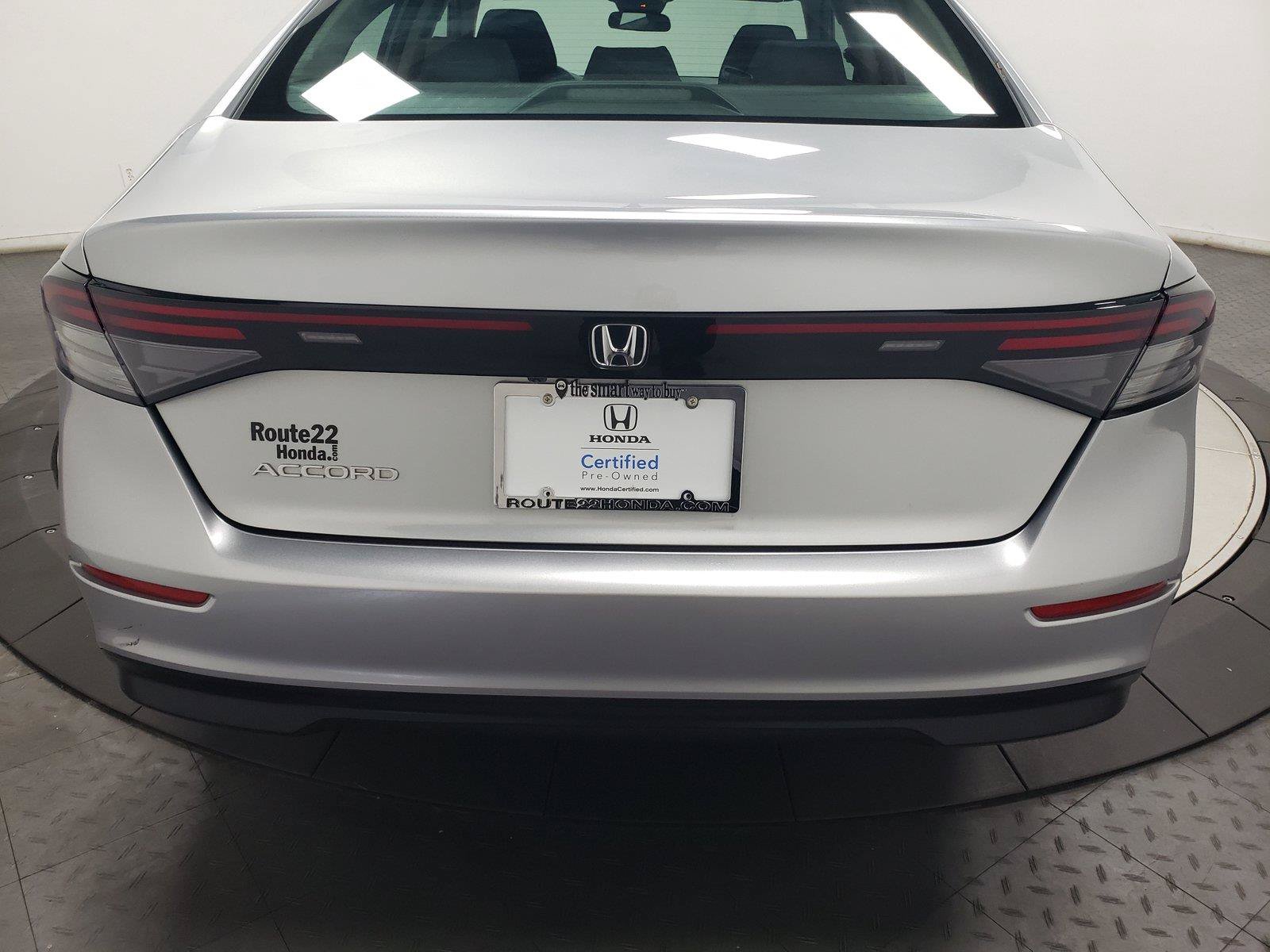 Used 2025 Honda Accord SE image 12