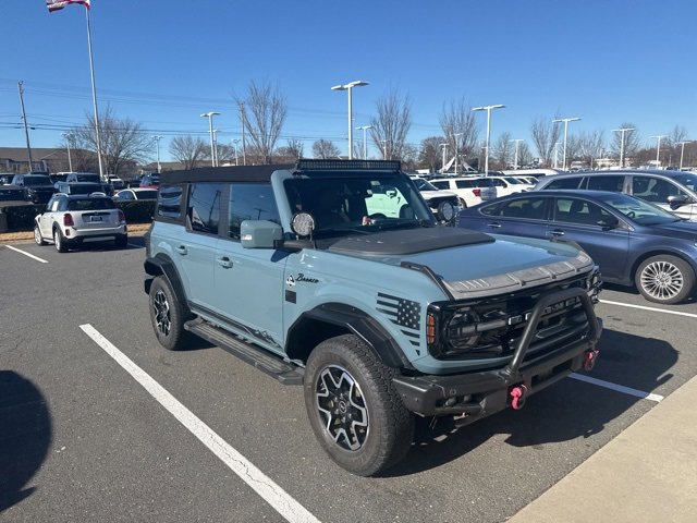 Used 2021 Ford Bronco Outer Banks image 8