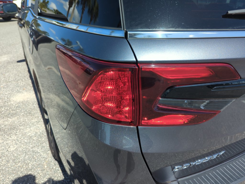 Used 2025 Honda Odyssey EX-L image 18