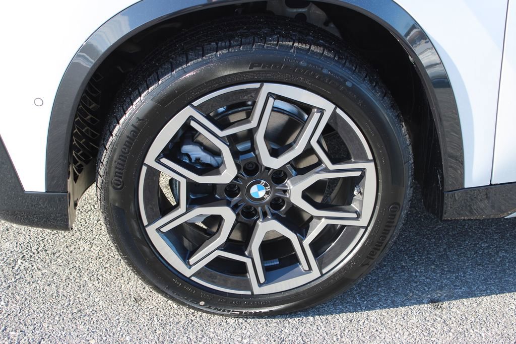 New 2026 BMW X1 xDrive28i AWD/4WD image 34
