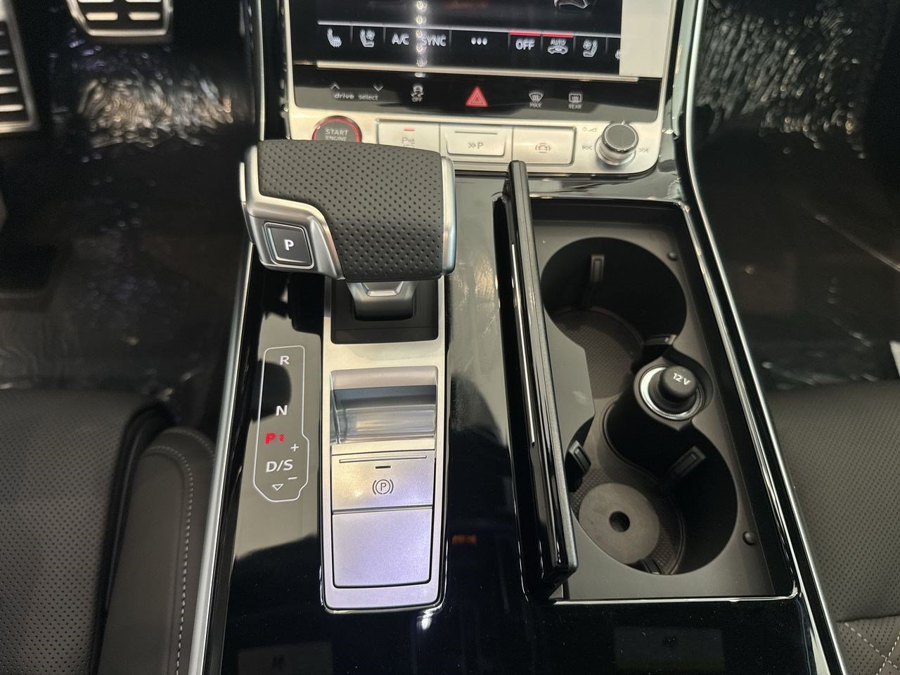New 2027 Audi S8 AWD/4WD image 15
