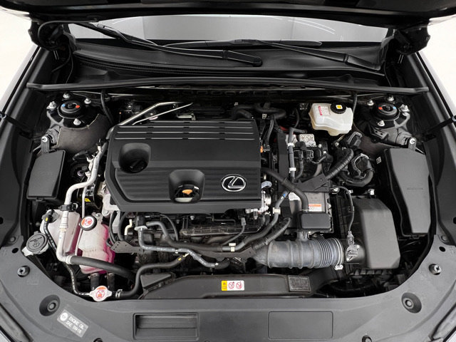 Certified 2022 Lexus ES 300h F Sport w/ Accessory Package FWD image 26