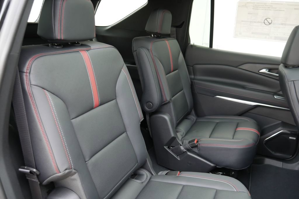 New 2026 Chevrolet Traverse RS image 26