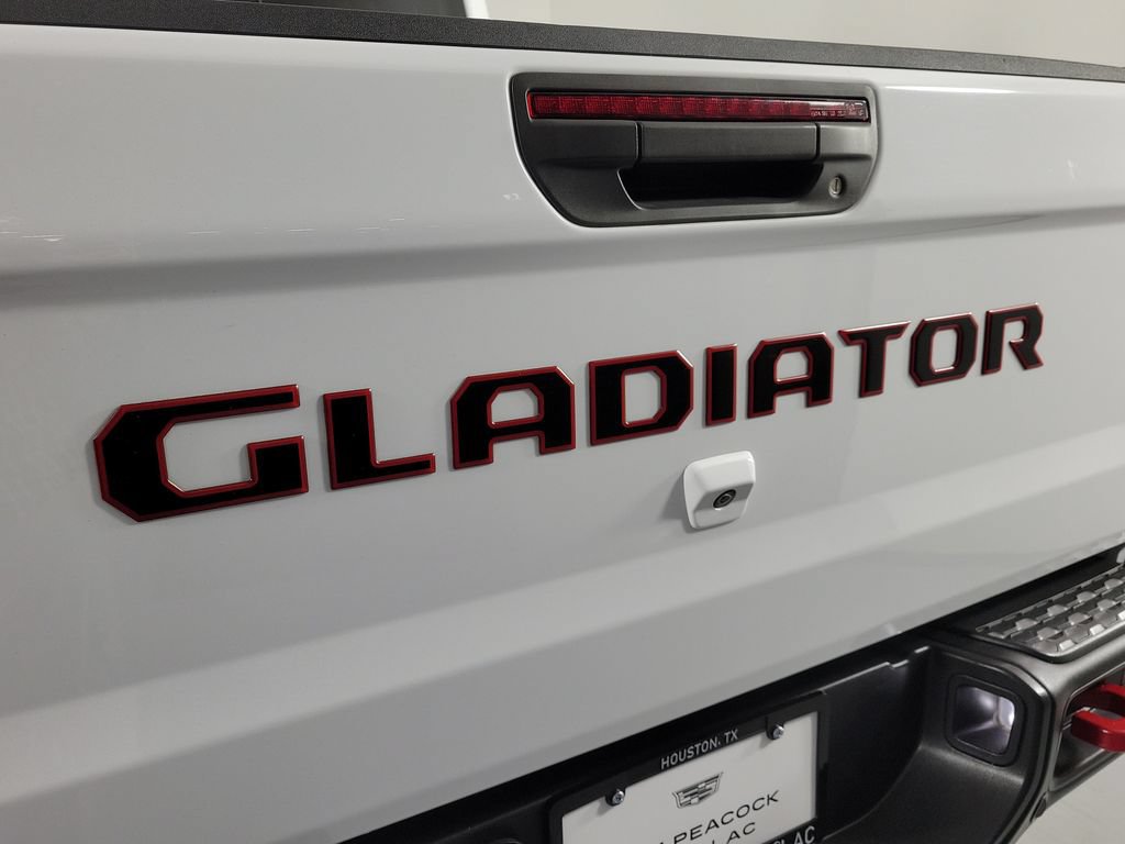 Used 2020 Jeep Gladiator Rubicon AWD/4WD image 5