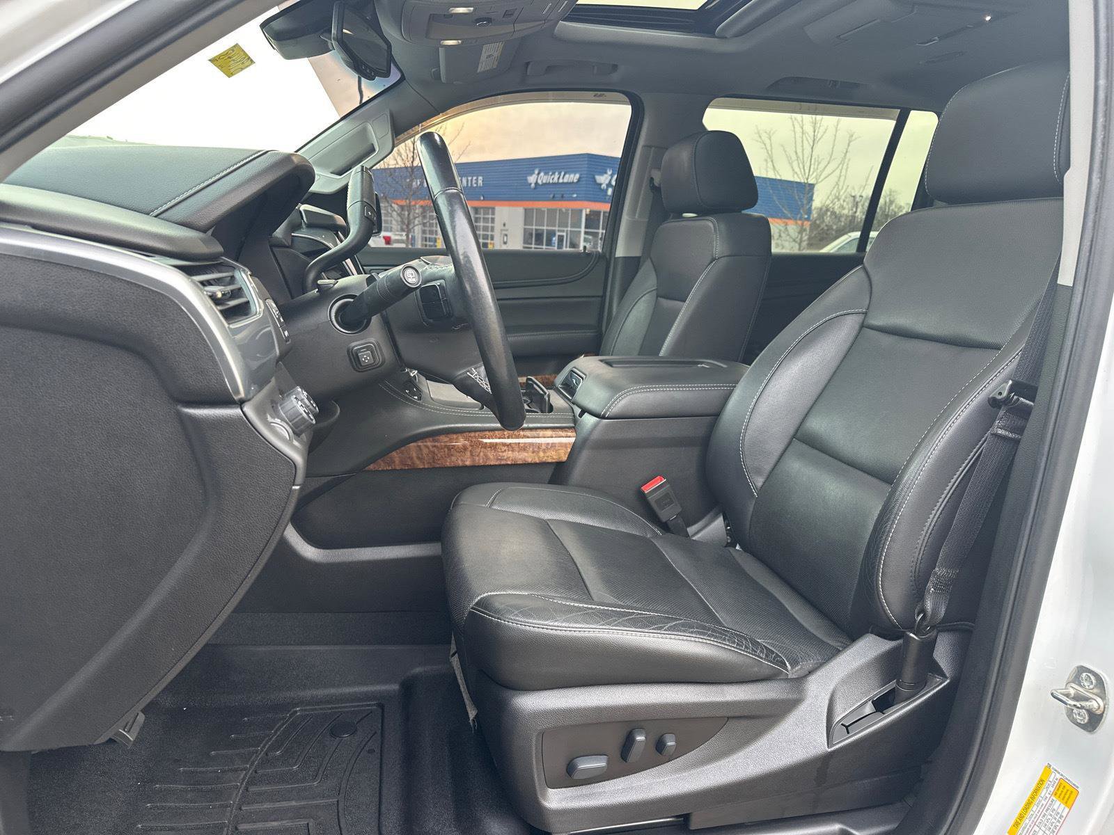 Used 2019 Chevrolet Suburban Premier image 34