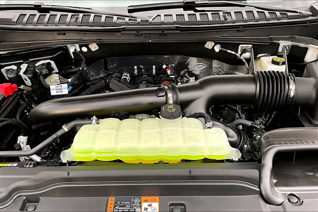 New 2025 Ford Expedition Max Active image 13