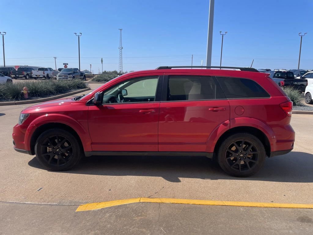 Used 2019 Dodge Journey SE image 3