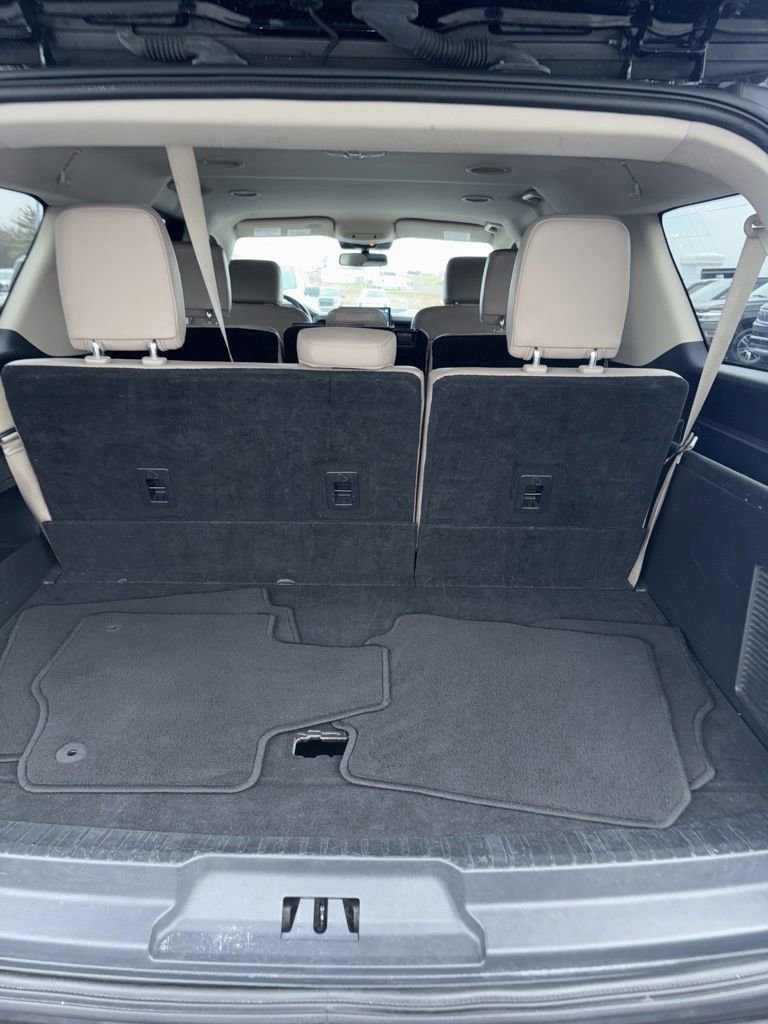 Certified 2023 Ford Expedition Max XLT image 18