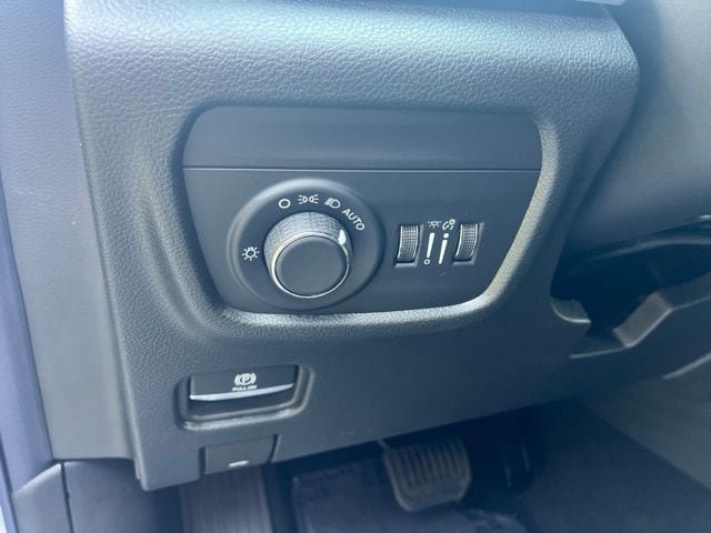 New 2026 Jeep Grand Cherokee Laredo X AWD/4WD image 8
