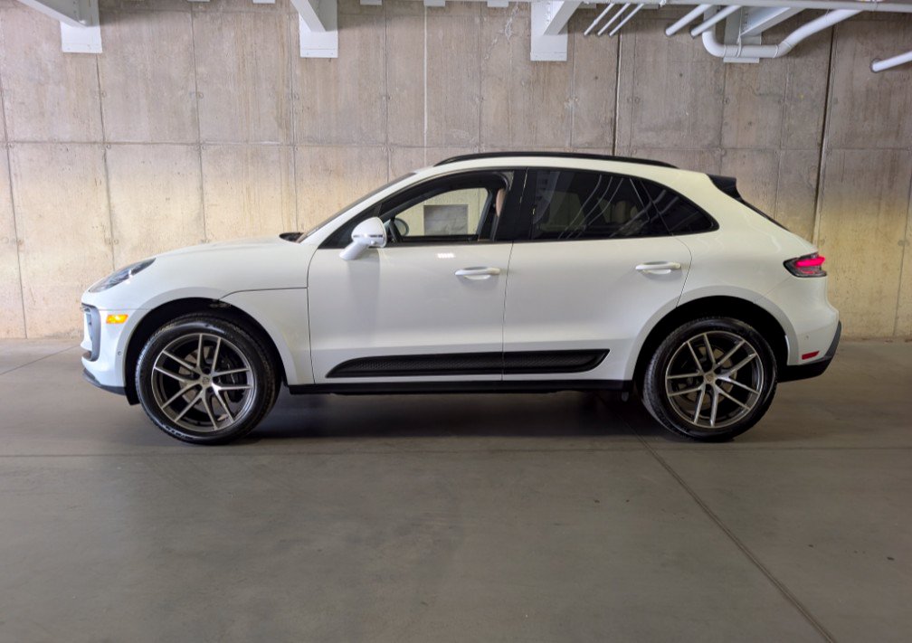New 2026 Porsche Macan AWD/4WD image 43