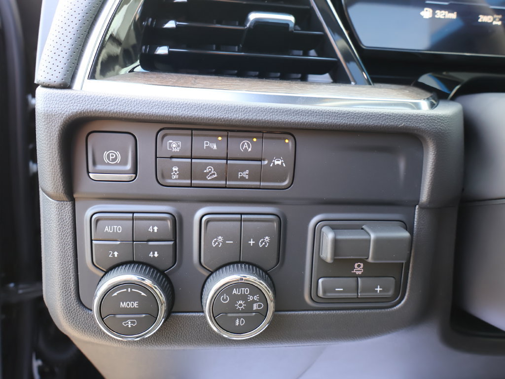 New 2027 Chevrolet Tahoe High Country AWD/4WD image 13